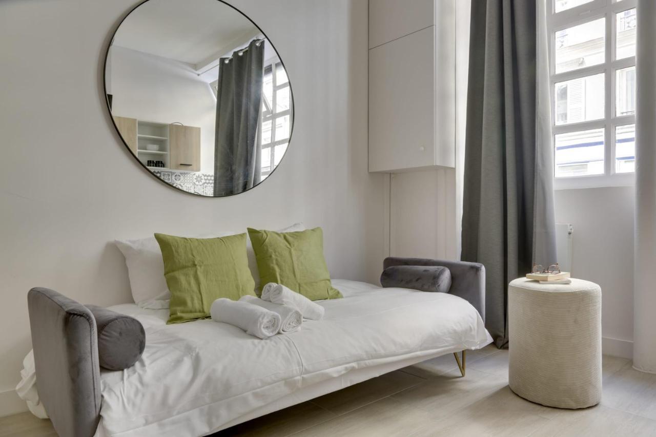 Bright Charming Modern Studio By Dreamy Canal Paris Exterior foto